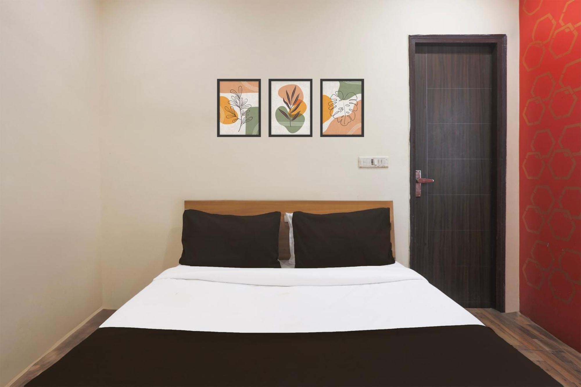 Super Hotel O S J Residency Delhi  Exteriör bild