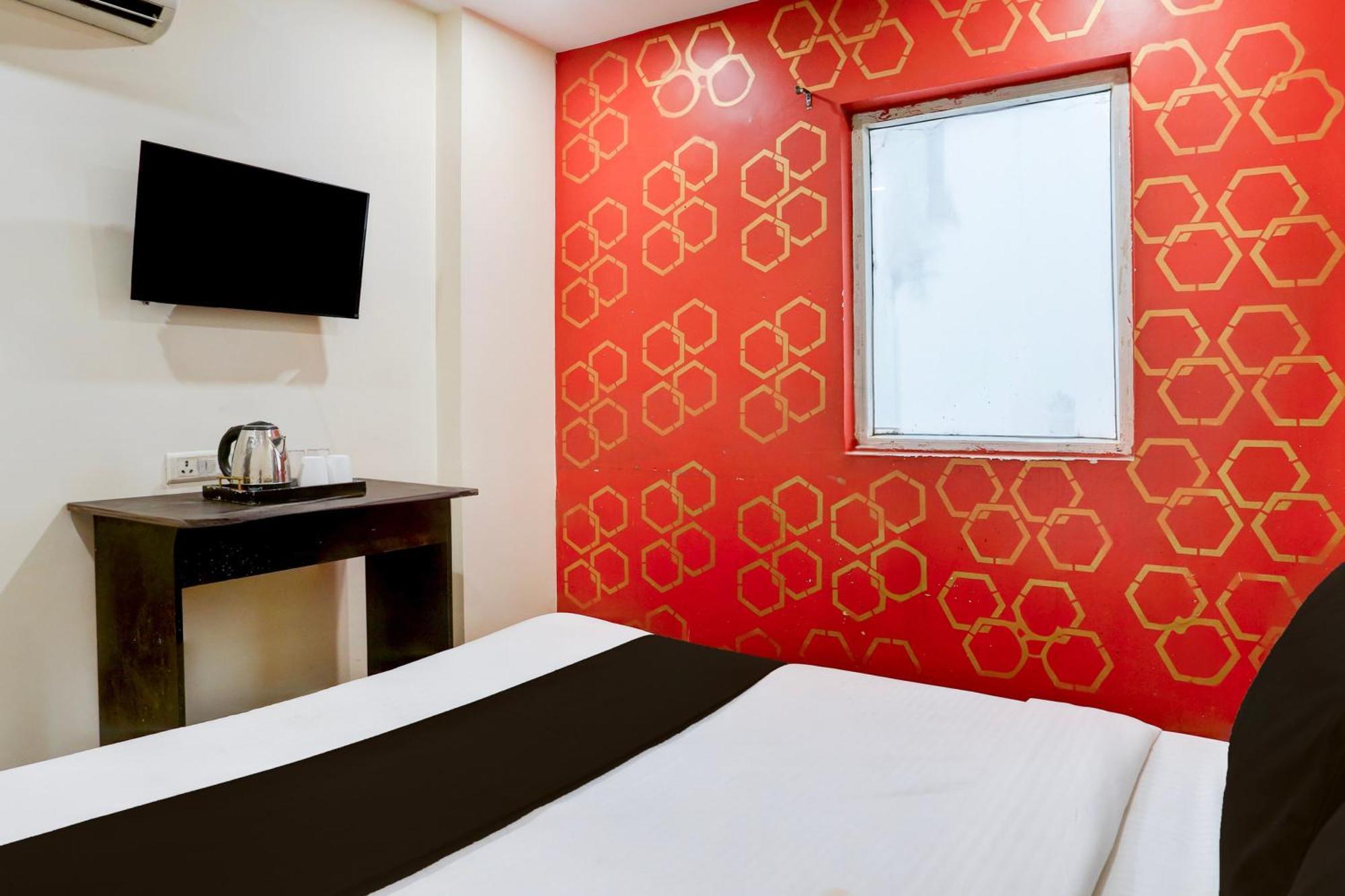 Super Hotel O S J Residency Delhi  Exteriör bild
