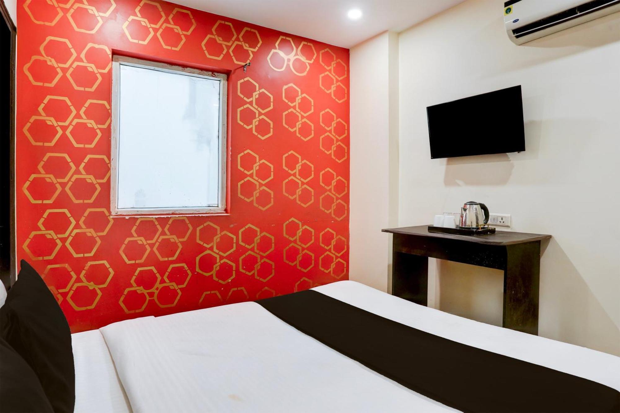 Super Hotel O S J Residency Delhi  Exteriör bild
