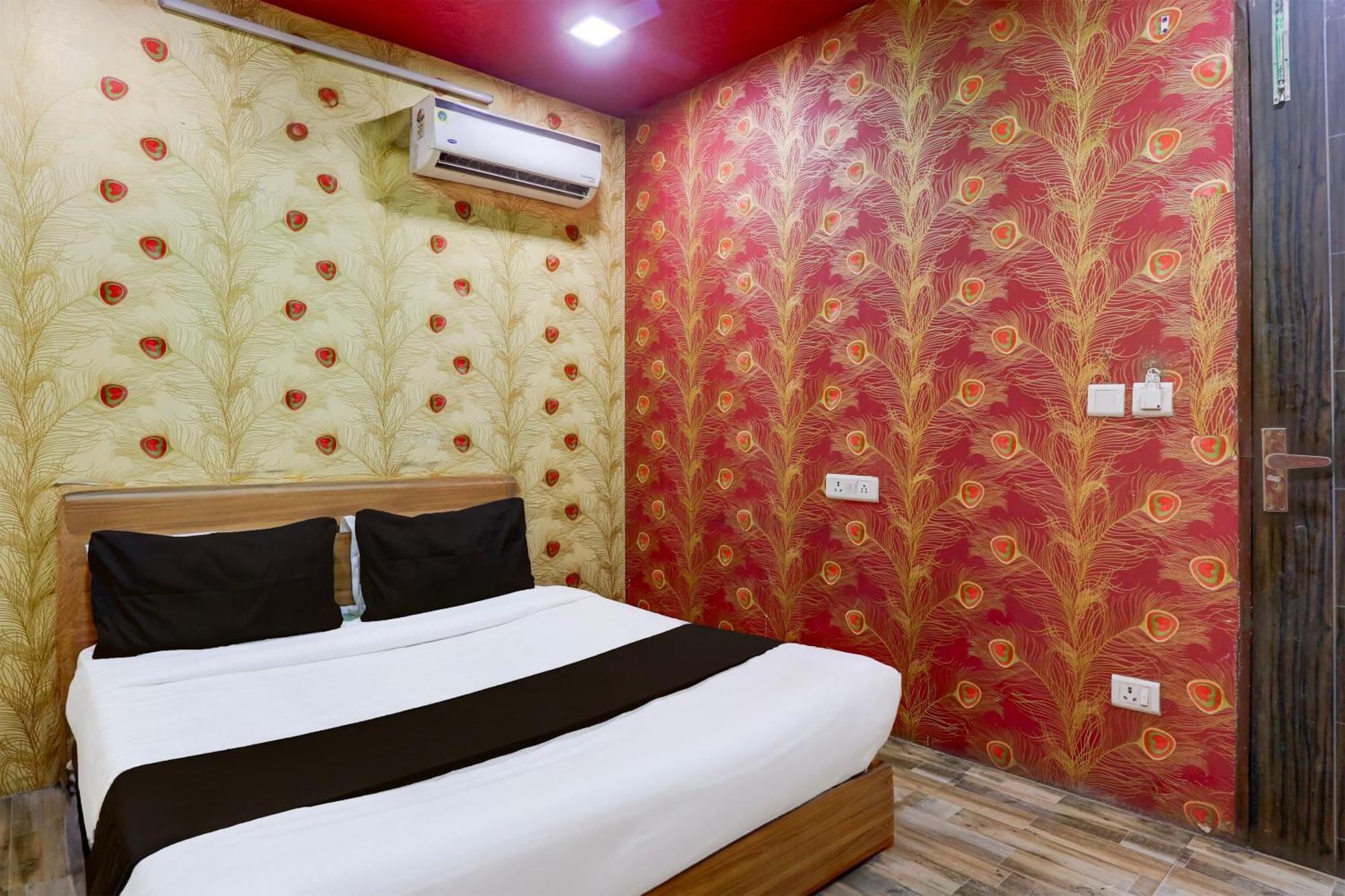 Super Hotel O S J Residency Delhi  Exteriör bild